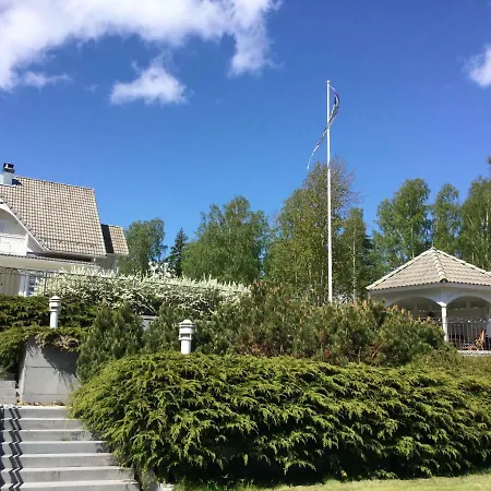 Tammilahti - Oak Bay Силтакюла